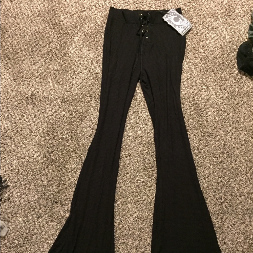 NWT KILLSTAR slo-burn black bell bottom flares🖤